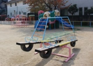 園の遊具